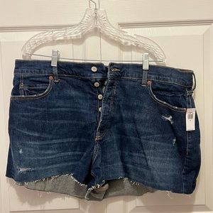 NWT Hi-Rise Old Navy Shorts size 20